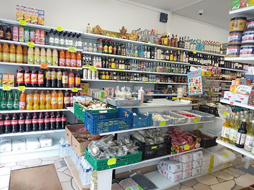 AK supermarket à Montereau-Fault-Yonne