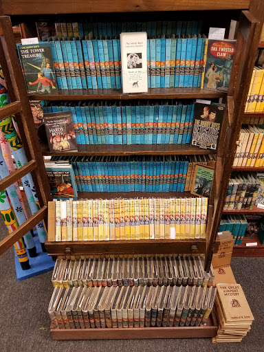 Book Store «Books on Bay», reviews and photos, 224 W Bay St, Savannah, GA 31401, USA