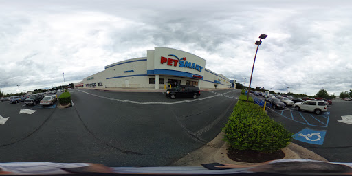 Pet Supply Store «PetSmart», reviews and photos, 602 Boulton St, Bel Air, MD 21014, USA
