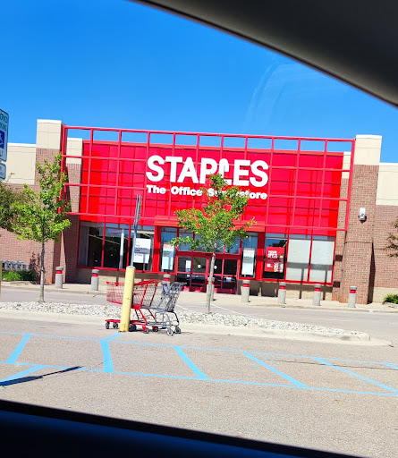 Office Supply Store «Staples», reviews and photos, 47610 Grand River Ave, Novi, MI 48374, USA