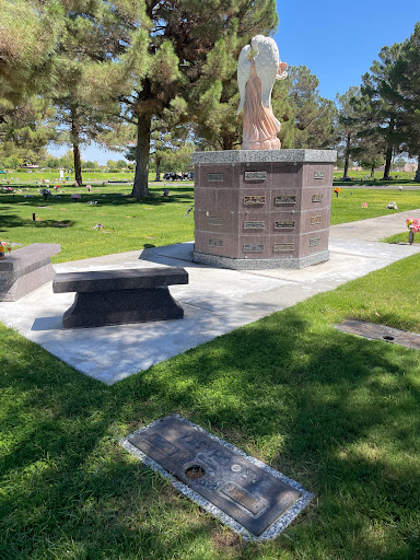 Funeral Home «Davis Funeral Homes & Memorial Park», reviews and photos, 6200 S Eastern Ave, Las Vegas, NV 89119, USA