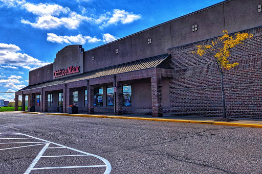 Office Supply Store «OfficeMax», reviews and photos, 145 E Auburn Rd, Rochester Hills, MI 48307, USA