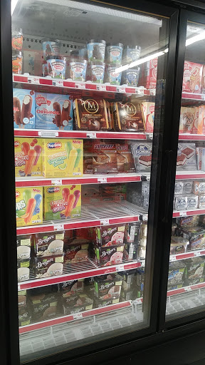 Dollar Store «FAMILY DOLLAR», reviews and photos, 1166 Normandy Dr, Miami Beach, FL 33141, USA