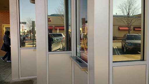 Movie Theater «Paragon Theaters Kentlands 10», reviews and photos, 629 Center Point Way, Gaithersburg, MD 20878, USA