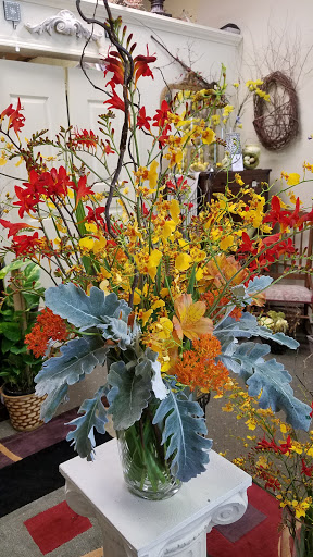 Florist «Flower Market», reviews and photos, 625 5th Ave W, Hendersonville, NC 28739, USA