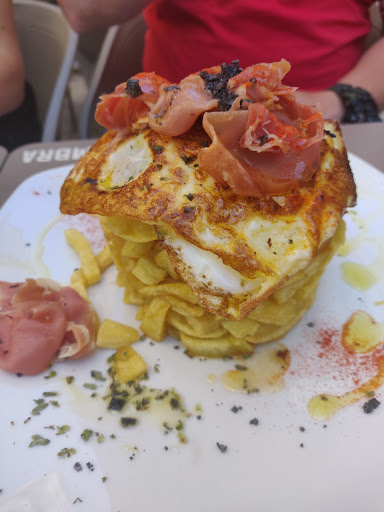 La Macetilla - Bar de Tapas y Restaurante en Granada