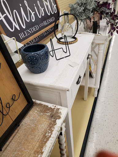 Craft Store «Hobby Lobby», reviews and photos, 290 Hawthorn Village Commons, Vernon Hills, IL 60061, USA