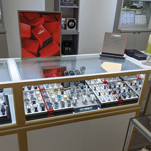 Jewelry Store «Kardesh Jewelers», reviews and photos, 2370 Merrick Rd, Bellmore, NY 11710, USA