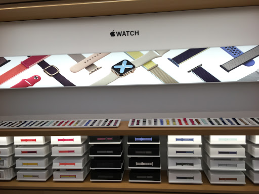 Computer Store «Apple Annapolis», reviews and photos, 1735 Annapolis Mall Rd, Annapolis, MD 21401, USA