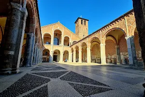Basilica di Sant'Ambrogio image