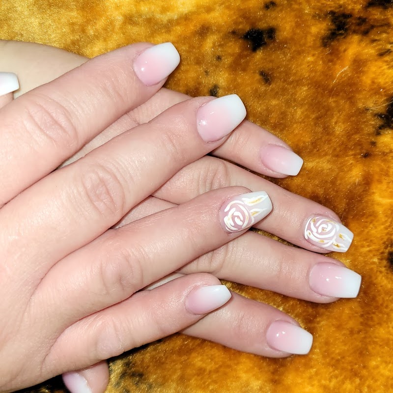 Paris Nails and Spa