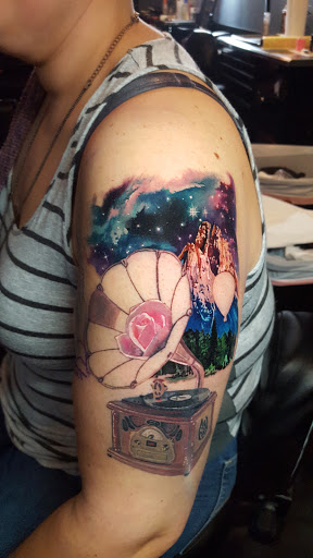 Tattoo Shop «The Séance Tattoo Parlor», reviews and photos, The Séance Tattoo Parlor, 3478 Bristol Pike, Bensalem, PA 19020, USA