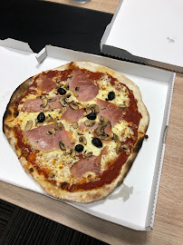 Plats et boissons du Pizzas à emporter Le Cabanon à Pizzas - Caluire à Caluire-et-Cuire - n°4