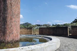 Vijayabahu Regiment Memorial image