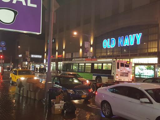 Clothing Store «Old Navy», reviews and photos, 159-18 Jamaica Ave, Jamaica, NY 11432, USA