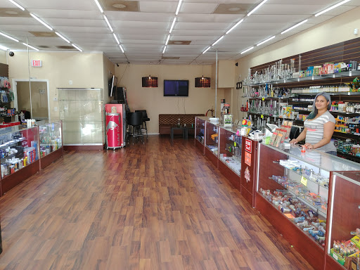 Vaporizer Store «HotBox Smoke Shop», reviews and photos, 195 Gwinnett Dr b, Lawrenceville, GA 30046, USA