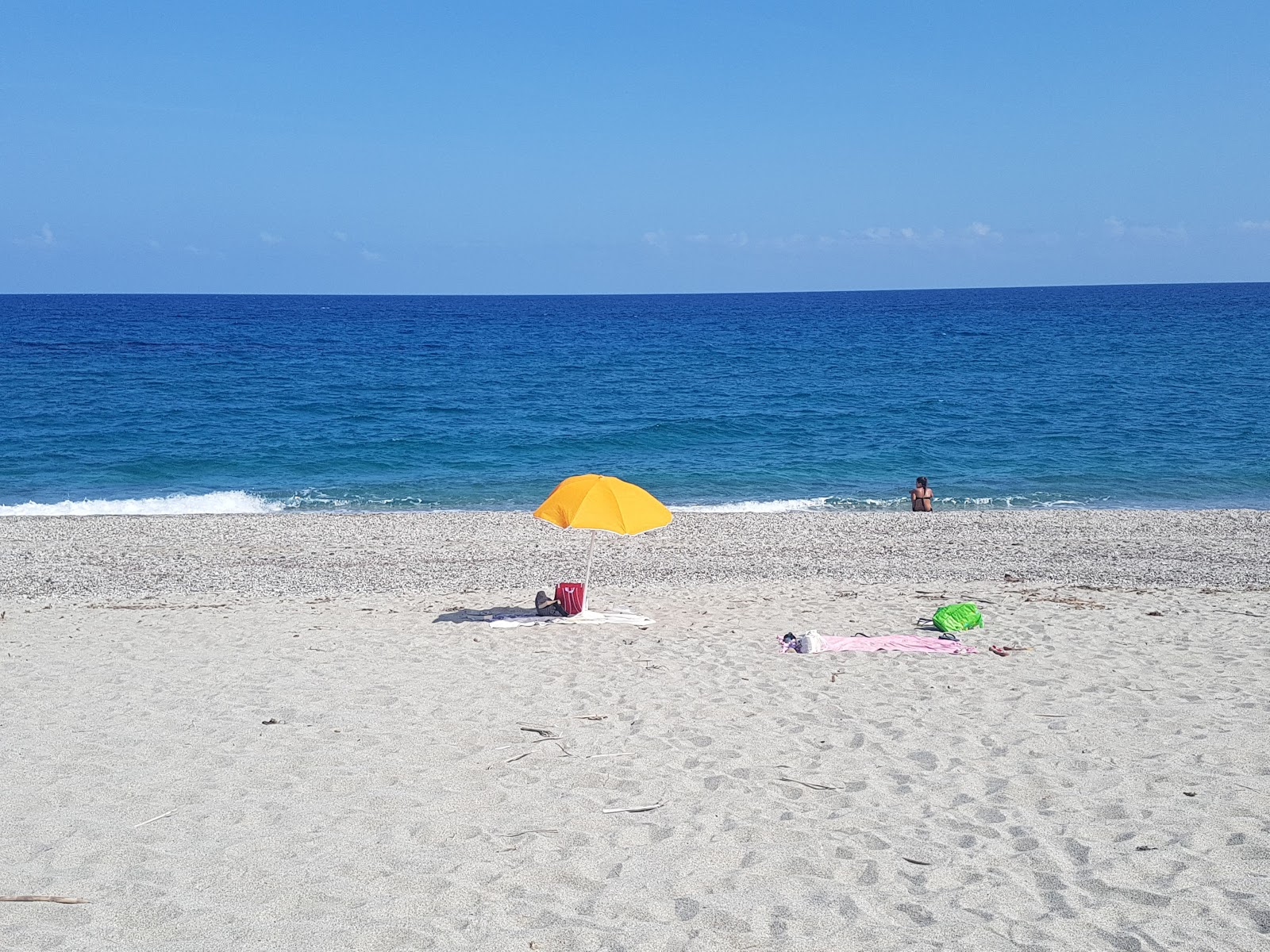 Φωτογραφία του Spiaggia di Murtas II και το όμορφο τοπίο του