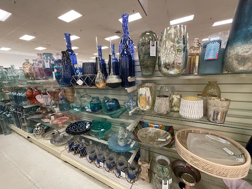 Department Store «Marshalls & HomeGoods», reviews and photos, 20515 Biscayne Blvd, Aventura, FL 33180, USA