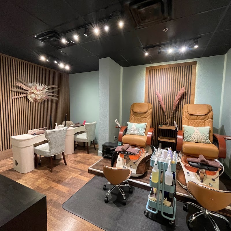 Salon Salon of AMI
