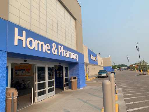 Department Store «Walmart Supercenter», reviews and photos, 3915 Gateway Dr, Eau Claire, WI 54701, USA
