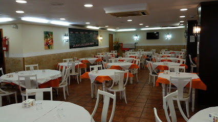 Restaurante Zafiro - Carrer dels Argenters, 18, 46290 Alcàsser, Valencia, Spain