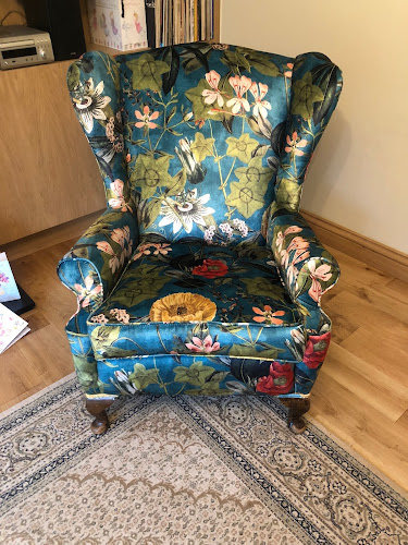 Comments and reviews of Phoenix Upholstery