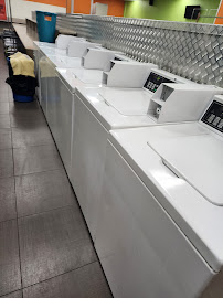 Busy Bee Laundry - Photo 5 - Car repair in Fullerton, CA, Anaheim