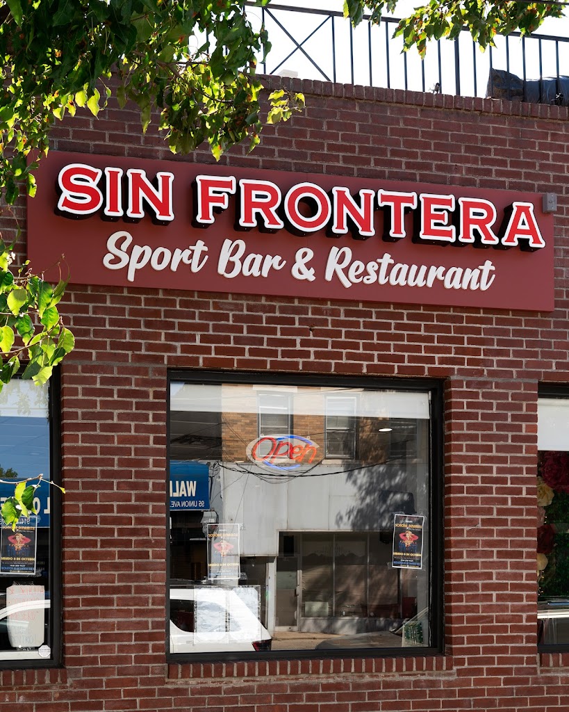Sin Frontera Sports Bar & Restaurant 10801