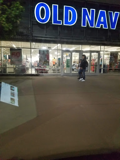 Clothing Store «Old Navy», reviews and photos, 1321 E Gladstone St, Glendora, CA 91740, USA