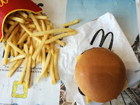 Cheeseburger du Restauration rapide McDonald's à Plérin - n°1