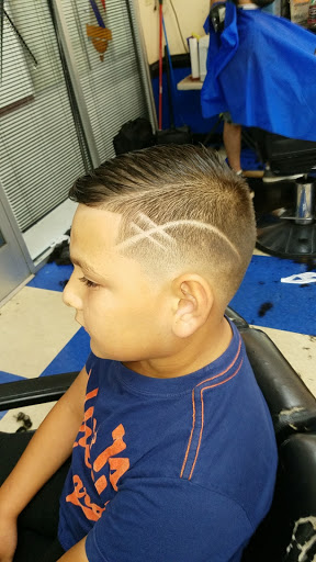 Barber Shop «Flow Barber Shop», reviews and photos, 4925 W Market St #1107, Greensboro, NC 27407, USA