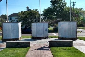 Bristol Borough Veterans Memorial image