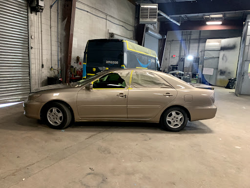 Auto Body Shop «Maaco Collision Repair & Auto Painting», reviews and photos, 1652 S 2nd St, Plainfield, NJ 07063, USA
