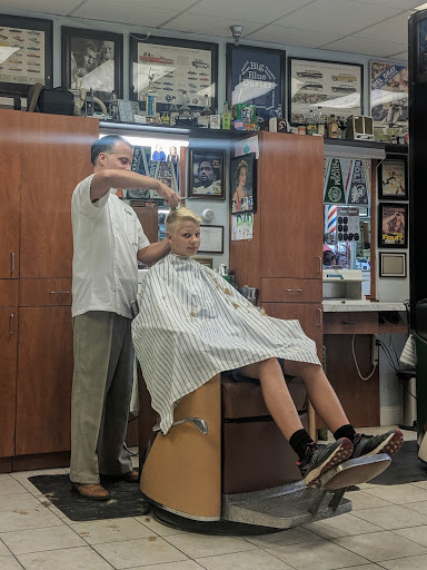 Barber Shop «Rochester Barber Shop», reviews and photos, 414 S Main St #102, Rochester, MI 48307, USA