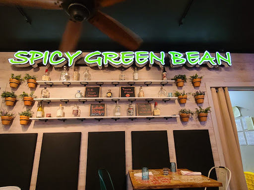 American Restaurant «The Spicy Green Bean», reviews and photos, 225 Hebron Ave, Glastonbury, CT 06033, USA