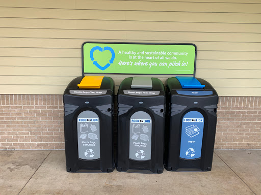 Grocery Store «Food Lion», reviews and photos, 5227 Waterway Dr, Dumfries, VA 22025, USA