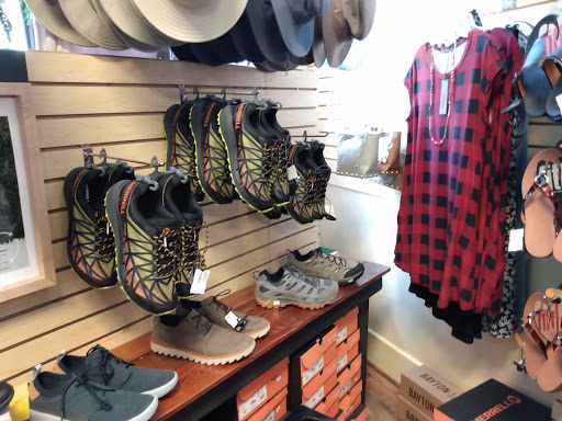 Clothing Store «Walk In the Woods», reviews and photos, 116 W 5th Ave, Mt Dora, FL 32757, USA