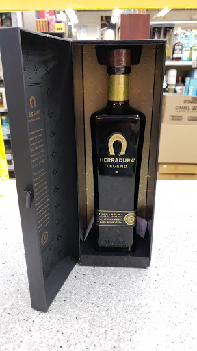 Liquor Store «Sterling Liquors», reviews and photos, 211 N White Horse Pike, Laurel Springs, NJ 08021, USA