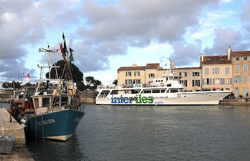 Agence d'excursions en bateau Compagnie Interîles (Saint-Martin-de-Ré) Saint-Martin-de-Ré