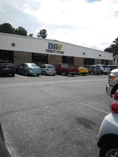 Thrift Store «Disabled American Veterans Thrift store», reviews and photos, 15265 Warwick Blvd, Newport News, VA 23608, USA