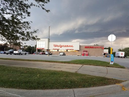 Drug Store «Walgreens», reviews and photos, 2508 W Broadway, Council Bluffs, IA 51501, USA