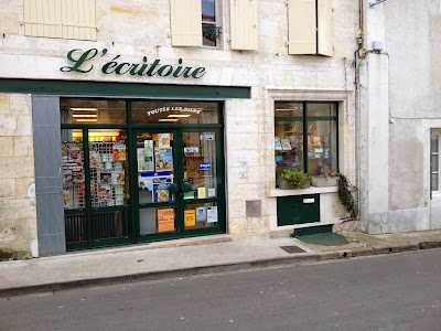L'Écritoire - Tabac Presse Librairie Loto à Villebois-Lavalette