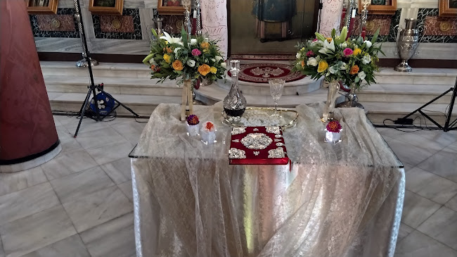 Ο Ανθοκηπος Του Γέρακα - Αίγιο