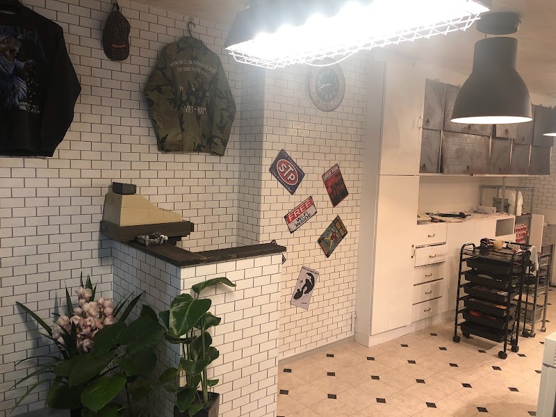 Freeks 美容室 メンズサロン フリークス 福岡県福岡市城南区樋井川 美容院 グルコミ