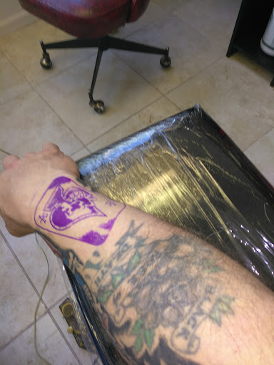 Tattoo Shop «Sacred Ink Tattoo», reviews and photos, 2707 E Court St, Flint, MI 48503, USA