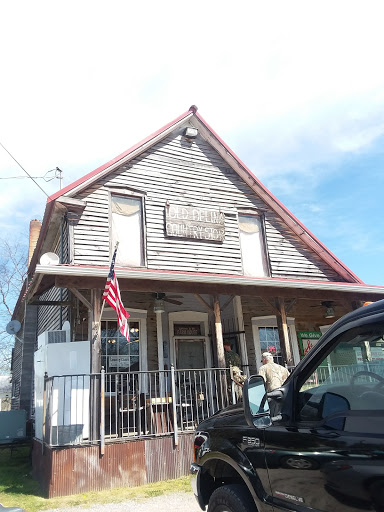 Restaurant «Old Delina Country Store», reviews and photos, 4397 John Barnes Rd, Cornersville, TN 37047, USA