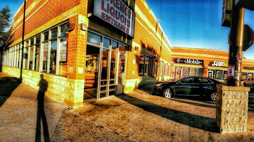 Liquor Store «Arcadia Foremost Liquors», reviews and photos, 3301 W North Ave, Chicago, IL 60647, USA