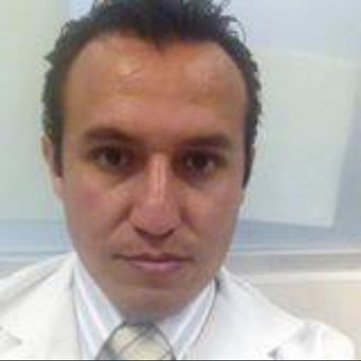 Dr. Carlos Eduardo Antonio Romero, Ortopedista