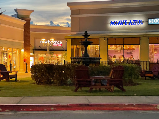 Outlet Mall «The Outlet Shoppes», reviews and photos, 915 Ridgewalk Pkwy, Woodstock, GA 30188, USA