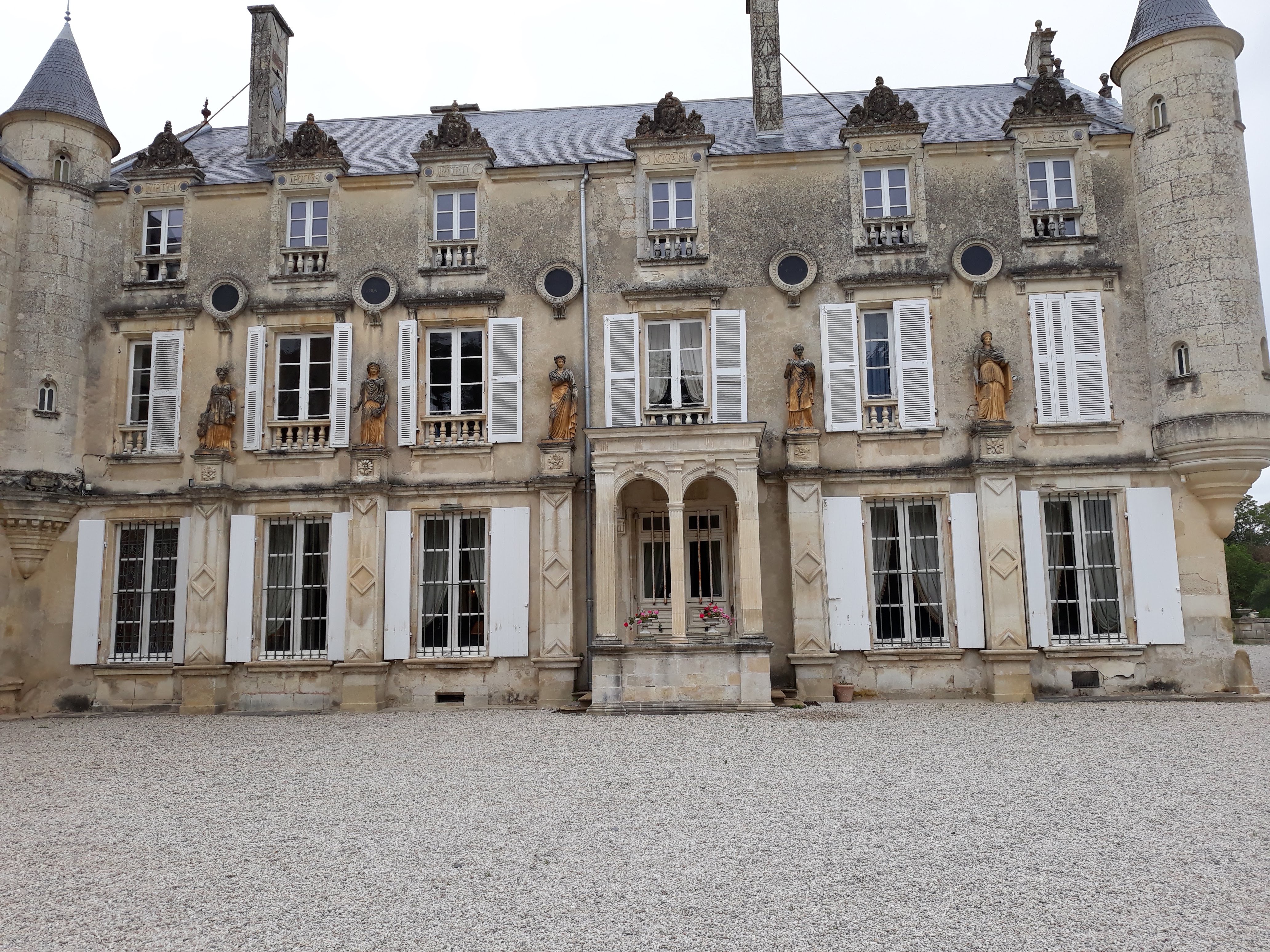 Photo n° 42 de l'avis de Béatrice.a fait le 30/05/2019 à 10:46